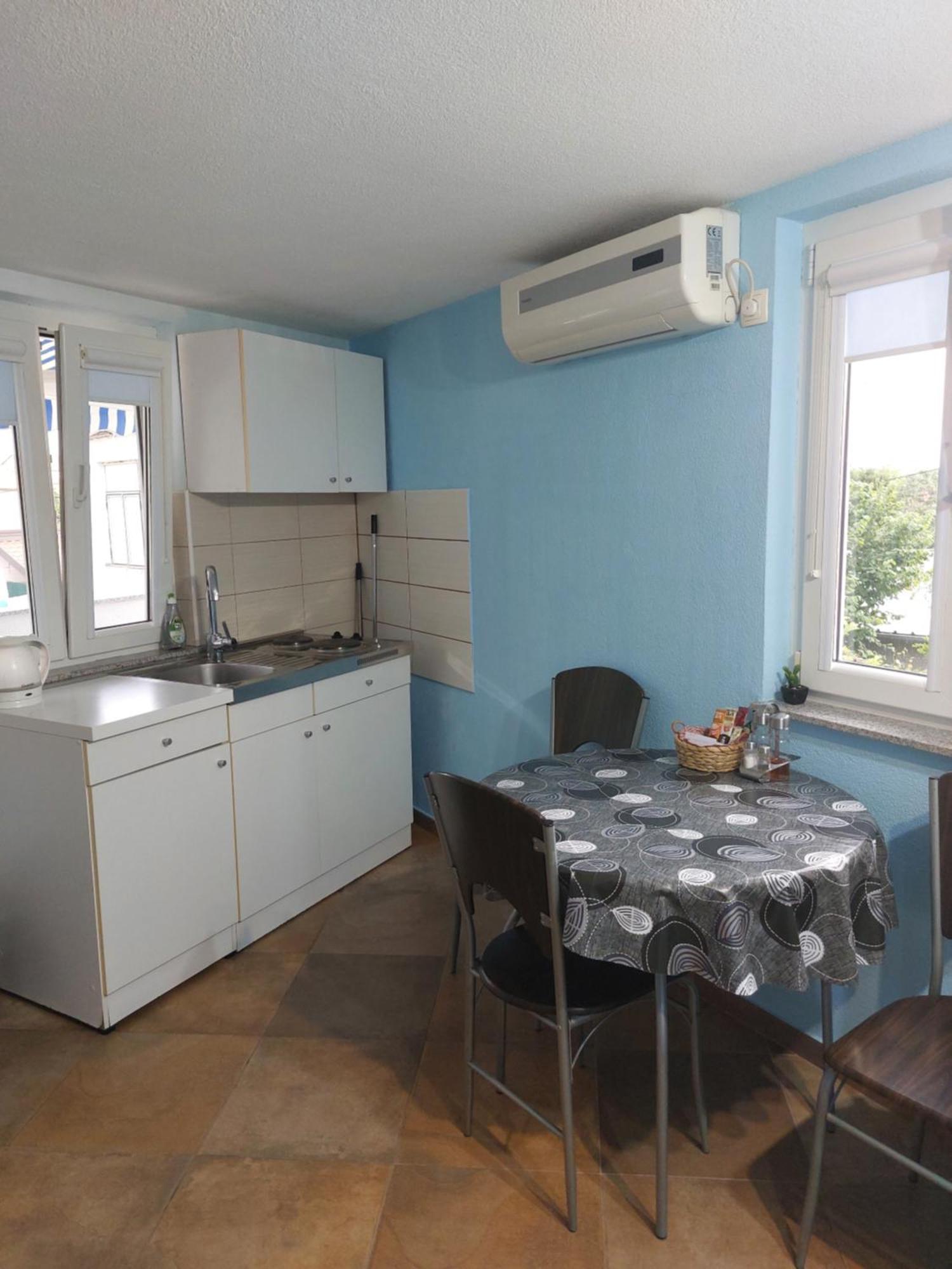 Apartmani Damir Kazija Pakostane Bagian luar foto